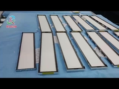 Écran LCD de type baie